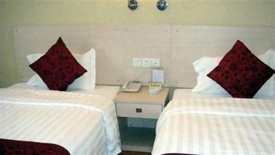 фото отеля Minghong Hotel (Guangzhou Xiwan Road)