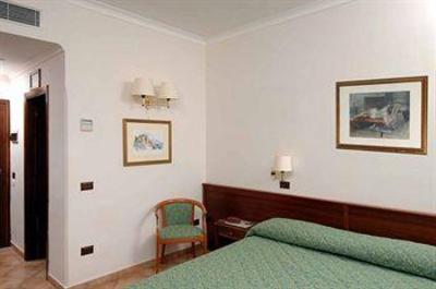 фото отеля Hotel Montana Massa Lubrense