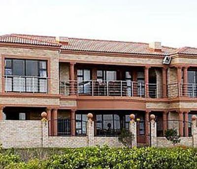 фото отеля Dolphin Dance Lodge
