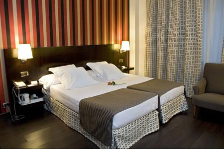 фото отеля BEST WESTERN Hotel Conde Duque