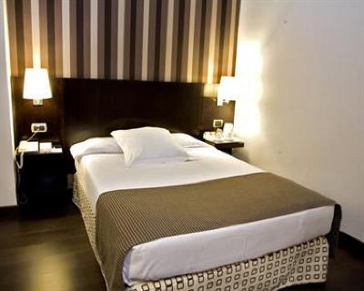 фото отеля BEST WESTERN Hotel Conde Duque