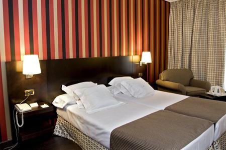 фото отеля BEST WESTERN Hotel Conde Duque
