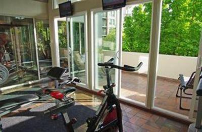 фото отеля Executive House Hotel