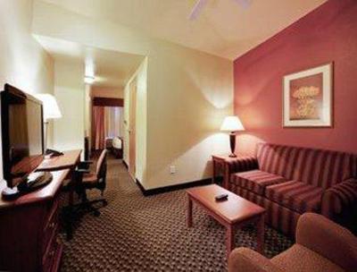 фото отеля Hawthorn Suites by Wyndham Alameda