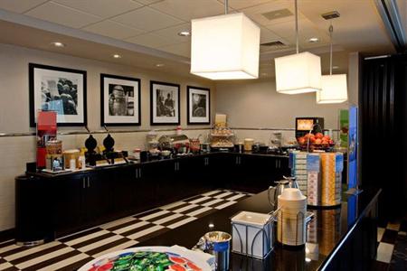 фото отеля Hampton Inn & Suites San Diego Poway