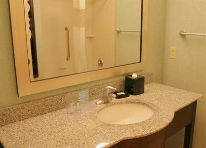 фото отеля Hampton Inn & Suites Lincoln - Northeast I-80