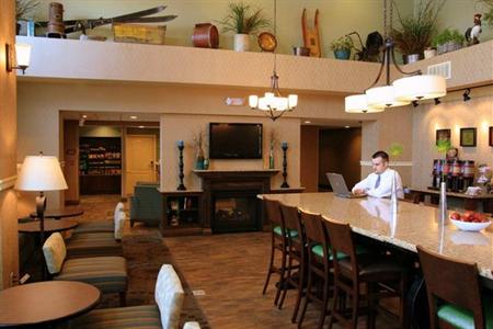 фото отеля Hampton Inn & Suites Lincoln - Northeast I-80