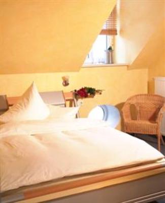 фото отеля Landhotel Airport-Inn