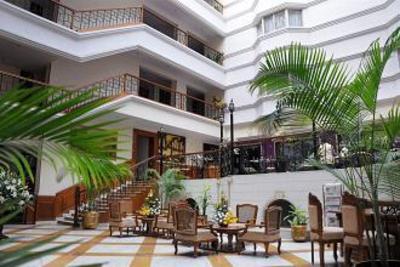 фото отеля Hotel Bangalore International