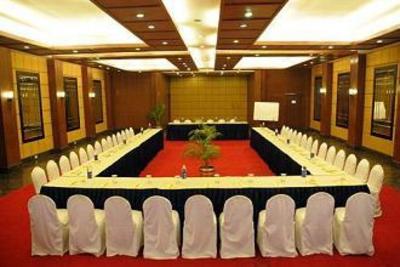 фото отеля Hotel Bangalore International