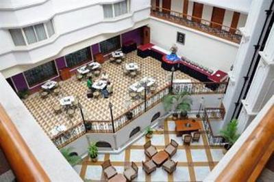 фото отеля Hotel Bangalore International