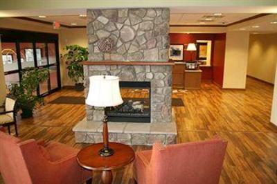 фото отеля Hampton Inn & Suites Warren (Pennsylvania)