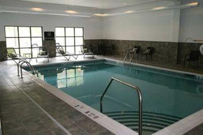 фото отеля Hampton Inn & Suites Warren (Pennsylvania)