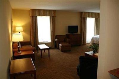 фото отеля Hampton Inn & Suites Warren (Pennsylvania)
