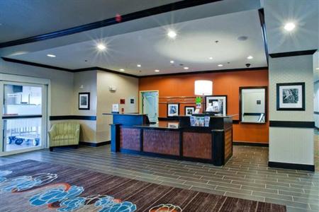 фото отеля Hampton Inn & Suites Denison