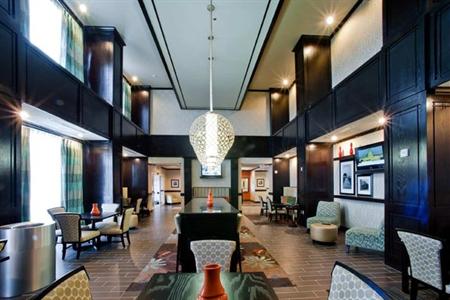 фото отеля Hampton Inn & Suites Denison