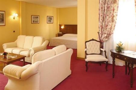 фото отеля Hotel Lozano Antequera
