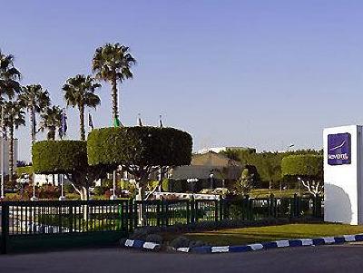 фото отеля Novotel Cairo Airport