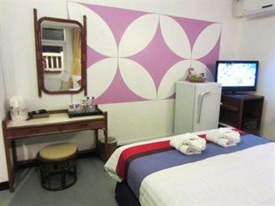 фото отеля Sawasdee Sukhumvit Inn