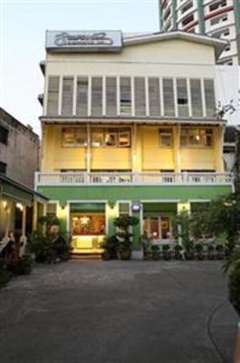 фото отеля Sawasdee Sukhumvit Inn