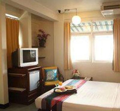 фото отеля Sawasdee Sukhumvit Inn