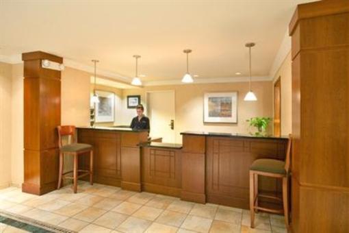 фото отеля Staybridge Suites Lincolnshire