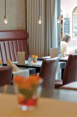 фото отеля BEST WESTERN Hotel Weisses Lamm