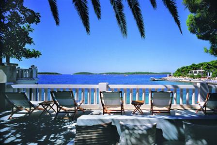 фото отеля Amfora Grand Beach Resort Hvar