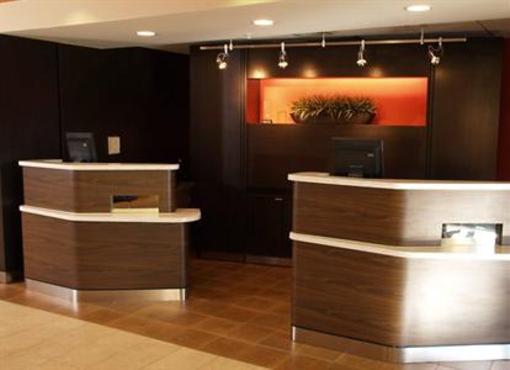 фото отеля Courtyard by Marriott Colorado Springs South