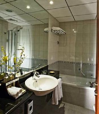 фото отеля Dubai Marriott Harbour Hotel & Suites