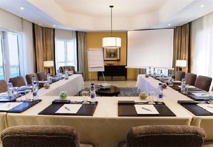 фото отеля Dubai Marriott Harbour Hotel & Suites