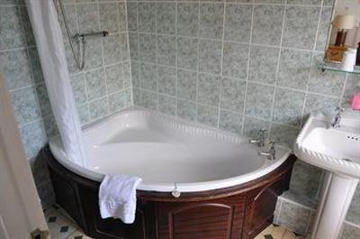 фото отеля Quality Hotel Bournemouth