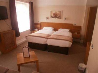 фото отеля Quality Hotel Bournemouth