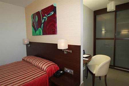 фото отеля Real Ciudad de Zaragoza Hotel