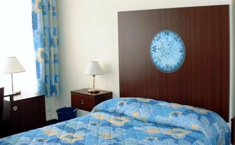 фото отеля Les Gens De Mer Hotel Dunkerque