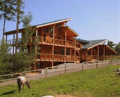 фото отеля Myra Canyon Ranch B&B