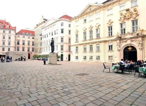 фото отеля Apartment am Judenplatz