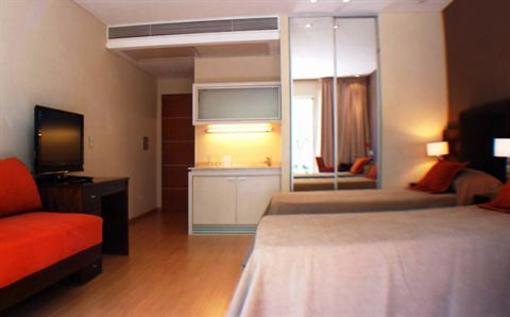 фото отеля Hotel Plaza Belgrano Colon