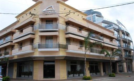 фото отеля Hotel Plaza Belgrano Colon