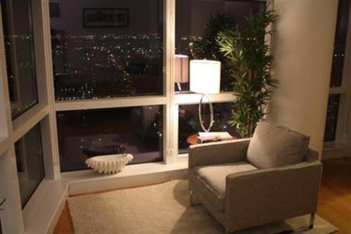 фото отеля Dharma Home Suites JC at 70 Greene