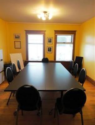 фото отеля Hostelling International Regina