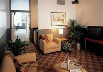 фото отеля The Lofts Hotel & Suites