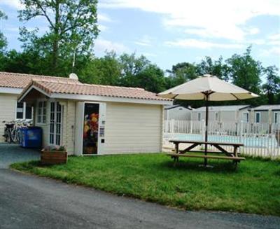 фото отеля Camping Les Chevrefeuilles