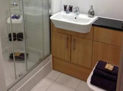 фото отеля House of Fisher Farnborough at Equinox Place