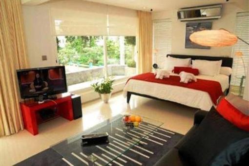 фото отеля BYD Lofts Phuket