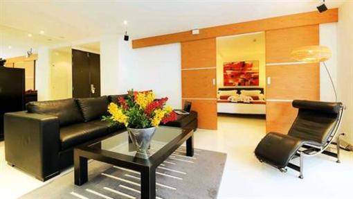 фото отеля BYD Lofts Phuket