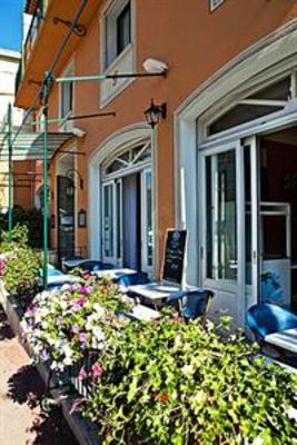 фото отеля Hotel Provencal Giens