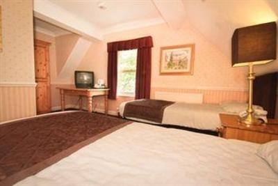 фото отеля Hillingdon Prince Hotel