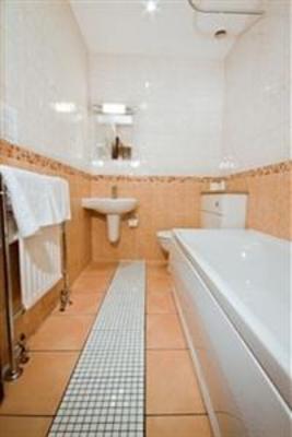 фото отеля Hillingdon Prince Hotel