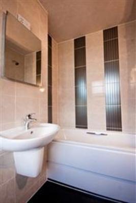 фото отеля Hillingdon Prince Hotel
